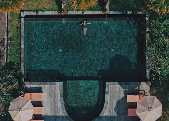 Arma Museum &Resort Hotel